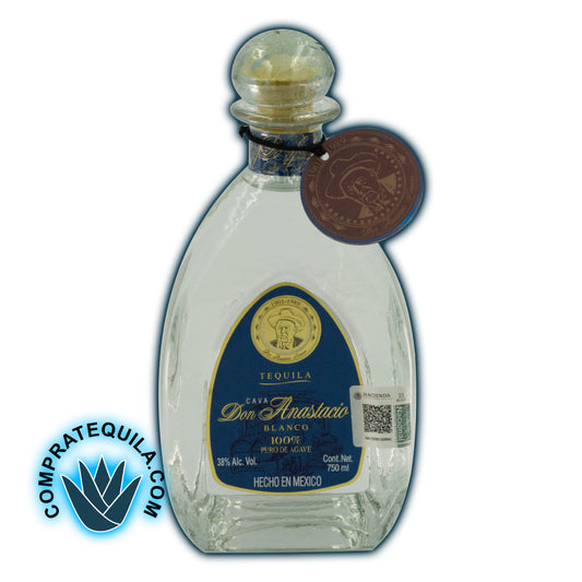 Descubre la Perfección del Tequila con Cava Don Anastacio Blanco - Compratequila.com y Comprachelas.com